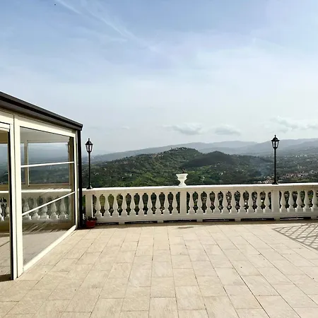La Terrazza Di Finuzzu B&B 렌데