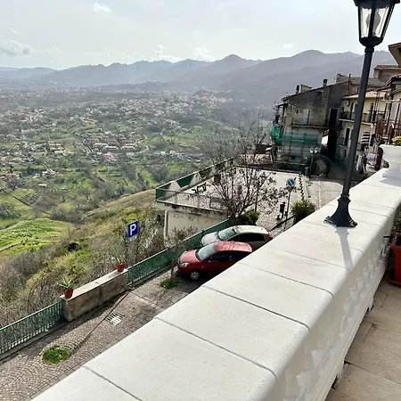 فندق مبيت وإفطار La Terrazza Di Finuzzu ريندي