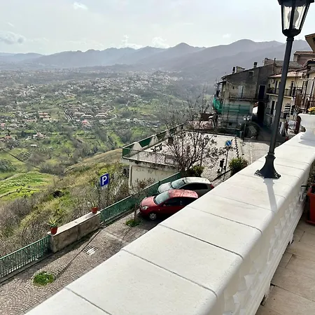 Bed & Breakfast La Terrazza Di Finuzzu Rende